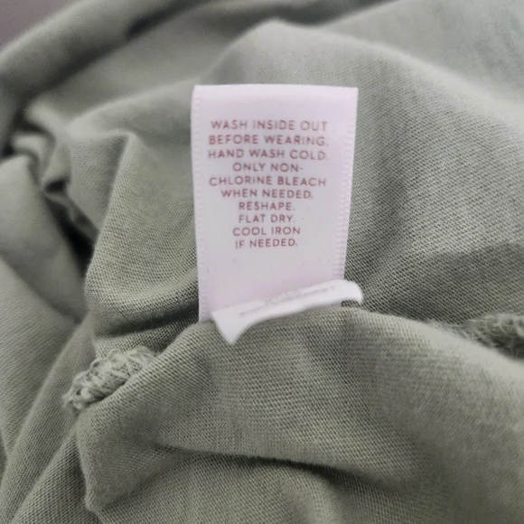 LC Lauren Conrad Green Floral Ruffle Sleeveless Blouse, size XL - Picture 7 of 7